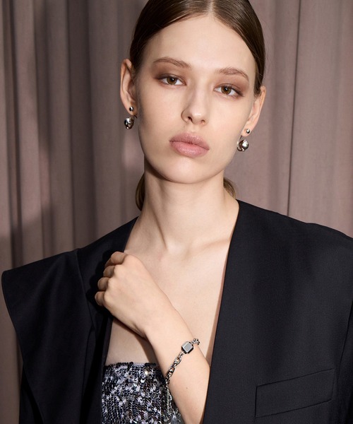 CHARLES & KEITH(チャールズ & キース)の「ディスコボール スタッズジャケットピアス(ピアス(両耳用)・レディース・ブラック/シルバー・FREE)」の10枚目の写真