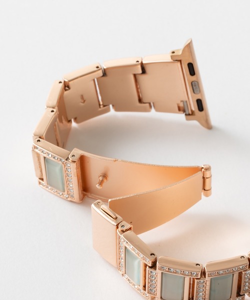 emonique(エモニーク)の「スマートウォッチバンド Apple Watch バンド ステンレス製【38/40/41/42/44/45/49mm対応】(デジタル腕時計・レディース・ライトブルー/ピンク/ベージュ・38/42)」の8枚目の写真