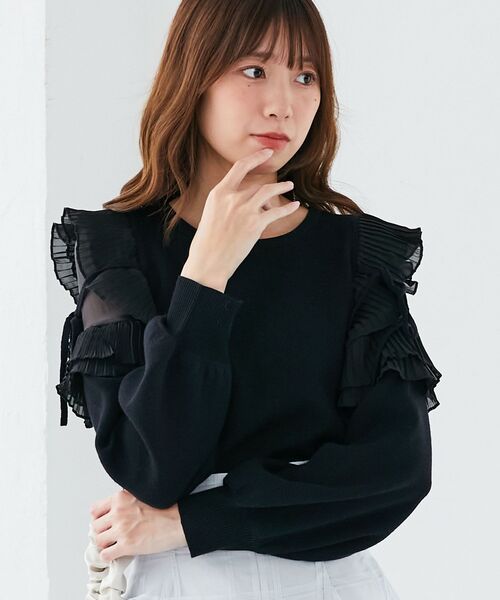 MAJESTIC LEGON（マジェスティックレゴン）の「プリーツフリルニット（ニット/セーター・レディース・アイボリー/ピンクベージュ/ブラック/ラベンダー・MEDIUM）」の3枚目の写真