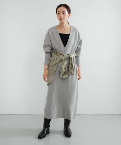 セール】深Vネックニットワンピース（ワンピース）｜URBAN RESEARCH