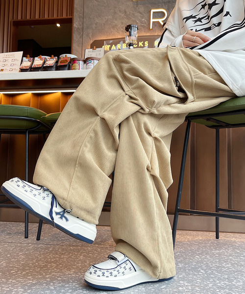 neos（ネオス）の「【neos】ルーズシルエット サイド シャーリング コーデュロイ カーゴパンツ（カーゴパンツ・メンズ・ワインレッド/カーキ/ブラック/ベージュ/チャコールグレー・MEDIUM/LARGE/X-LARGE）」の16枚目の写真
