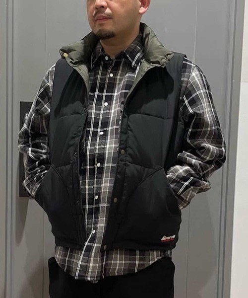 FIRST DOWN(ファーストダウン)の「【FIRST DOWN】SORONAリバーシブルベスト(ダウンベスト・メンズ・ベージュ/ブラック・M/L/XL)」の2枚目の写真