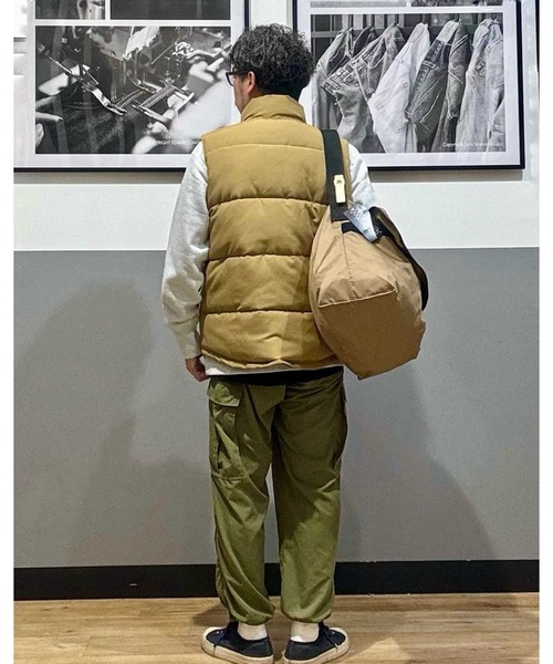 FIRST DOWN(ファーストダウン)の「【FIRST DOWN】SORONAリバーシブルベスト(ダウンベスト・メンズ・ベージュ/ブラック・M/L/XL)」の8枚目の写真