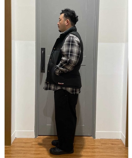 FIRST DOWN(ファーストダウン)の「【FIRST DOWN】SORONAリバーシブルベスト(ダウンベスト・メンズ・ベージュ/ブラック・M/L/XL)」の13枚目の写真