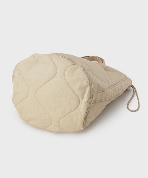 napron（ナプロン）の「【NAPRON】QUILTING PATIENTS BAG（ハンドバッグ・メンズ・グリーン系/レッド系/ライトベージュ・00）」の7枚目の写真