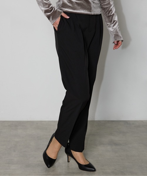 RIRIYANO（リリヤーノ）の「＜洗える>単品ストレッチテーパードパンツ（スーツパンツ・レディース・ブラック/チャコールグレー/ネイビー・11号/9号/13号/17号/19号/7号/15号）」の16枚目の写真