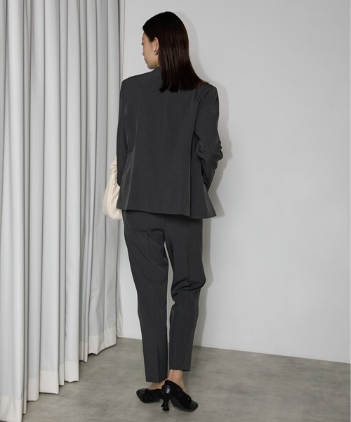 RIRIYANO（リリヤーノ）の「＜洗える>単品ストレッチテーパードパンツ（スーツパンツ・レディース・ブラック/チャコールグレー/ネイビー・11号/9号/13号/17号/19号/7号/15号）」の13枚目の写真