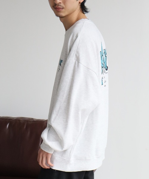 Mark Gonzales(マーク・ゴンザレス)の「【Mark Gonzales/マーク ゴンザレス】裏起毛 アートワークデザイン オーバーサイズ クルースウェット(スウェット・メンズ・ホワイト系1/ホワイト系2/ホワイト系3/ホワイト系4/ホワイト系5/ブラック系1/ブラック系2/ブラック系3/ブラック系4/ブラック系5/グレー系1/グレー系2/グレー系3/グレー系4/グレー系5・XL/M/L)」の22枚目の写真