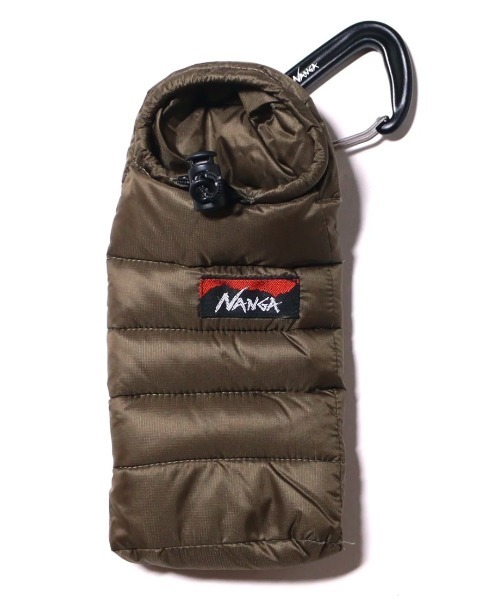 NANGA（ナンガ）の「【NANGA / ナンガ】MINI SLEEPING BAG PHONE CASE スマホケース（スマホケース/カバー・メンズ・ゴールド/ブラック/ブラウン系1/イエロー・FREE）」の3枚目の写真