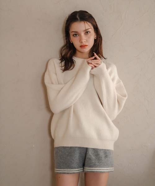 Nu(ニュー)の「【Nu】クルーネックニットトップス(ニット/セーター・レディース・イエロー/オフホワイト/ピンク/ボルドー/ブラウン・M)」の2枚目の写真