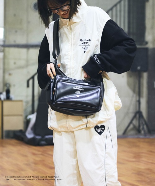 kaoyorinakami(カオヨリナカミ)の「Reebok nylon vest / リーボックナイロンベスト(ベスト・メンズ・ホワイト/ブラック・LARGE/MEDIUM/SMALL)」の9枚目の写真