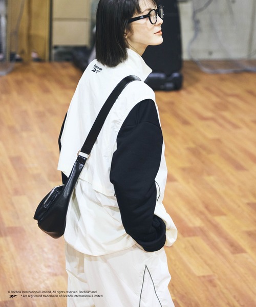 kaoyorinakami(カオヨリナカミ)の「Reebok nylon vest / リーボックナイロンベスト(ベスト・メンズ・ホワイト/ブラック・LARGE/MEDIUM/SMALL)」の18枚目の写真