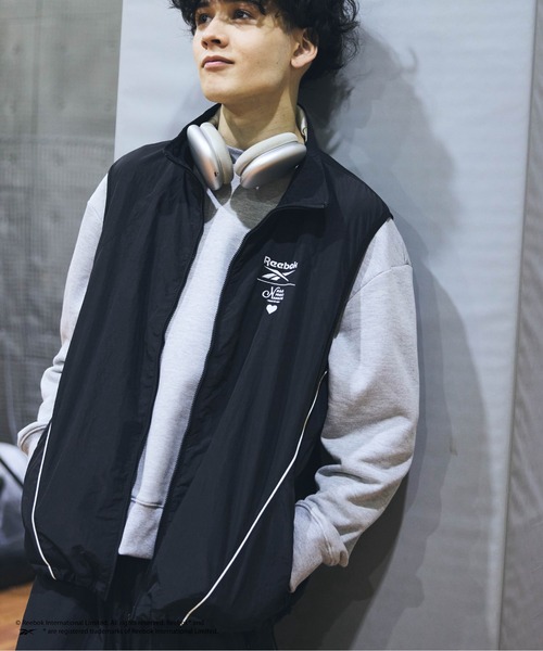 kaoyorinakami(カオヨリナカミ)の「Reebok nylon vest / リーボックナイロンベスト(ベスト・メンズ・ホワイト/ブラック・LARGE/MEDIUM/SMALL)」の6枚目の写真