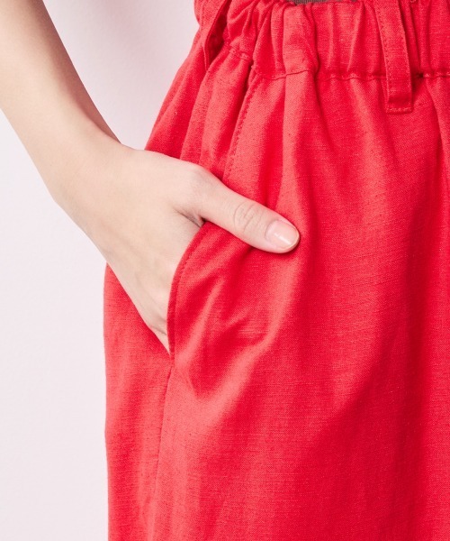 CHIC STYLE（シックスタイル）の「レーヨン麻リラックスワイドパンツ＜大きいサイズ有＞シックスタイル（スラックス・レディース・グリーン/オフホワイト/ブルー/レッド/ブラック/モカ/ネイビー・L/M/3L/LL/5L/4L）」の17枚目の写真