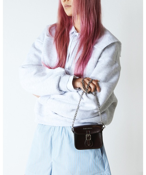 Dr. Martens(ドクターマーチン)の「Dr. Martens/ドクターマーチン 5 インチ サッチェル バッグ 40761600(ショルダーバッグ・レディース・チェリーレッド・FREE)」の3枚目の写真