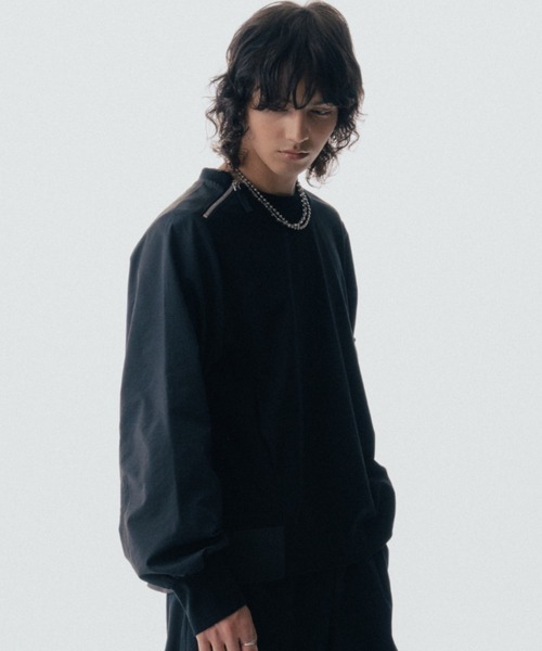 ROYAL FLASH(ロイヤルフラッシュ)の「Maison ULA/メゾン ウラ/ミリタリートップス(スウェット・メンズ・ブラック/ネイビー・2/1)」の4枚目の写真