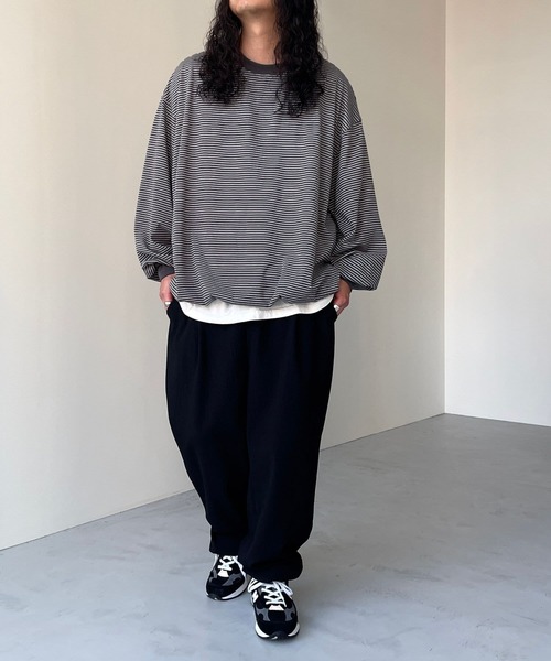 natto(ナット)の「【ユニセックスアイテム】 premium loose silhouette long sleeve / ルーズシルエットロングスリーブ(Tシャツ/カットソー・メンズ・ブラック/アイボリー・FREE)」の3枚目の写真