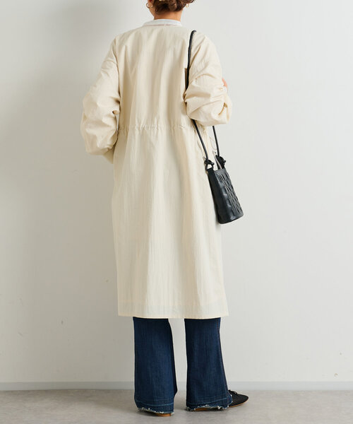 un dix cors（アンディコール）の「《デイリーに活躍》ナイロンミニグログランコート（トレンチコート・レディース・ベージュ/ネイビー・FREE）」の12枚目の写真