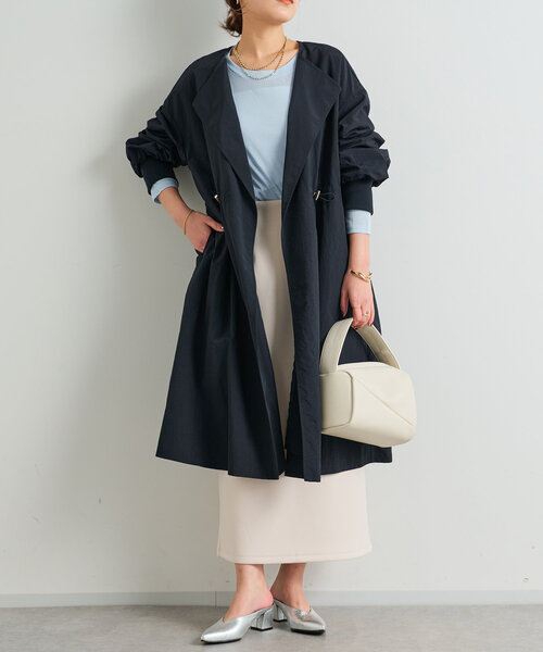 un dix cors（アンディコール）の「《デイリーに活躍》ナイロンミニグログランコート（トレンチコート・レディース・ベージュ/ネイビー・FREE）」の19枚目の写真