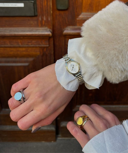 Daniel Wellington(ダニエルウェリントン)の「Classic Signet Ring シルバー(リング・レディース・シルバー・56/54/66/64/52/50/48/68/60/70/58/62)」の13枚目の写真