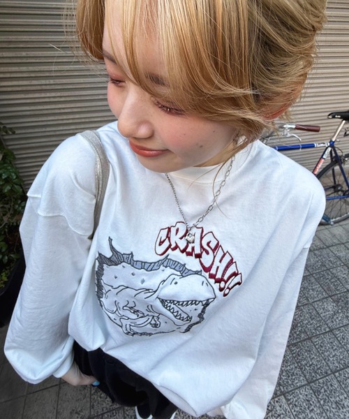 DOUBLE NAME(ダブルネーム)の「CRASH!!恐竜ロンTEE(Tシャツ/カットソー・レディース・スミクロ/オフホワイト/グリーン・FREE)」の14枚目の写真