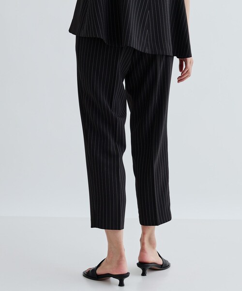 GALLEST(ギャレスト)の「【セットアップ対応】イージーテーパードパンツ【カセット服/オケージョン/通勤】(その他パンツ・レディース・チャコールグレー/ベージュ/ブラック/ライトグリーン/ライトグレー系2/キャメル/ブラック系2/チャコール・40/38/36/34)」の11枚目の写真