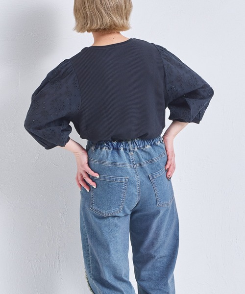 pairmanon（ペアマノン）の「【ふんわりワッフル】【リンクコーデ】【ママサイズ】花柄レース パフ袖ブラウス（Tシャツ/カットソー・レディース・ブラック/ライトベージュ/モカ・FREE）」の6枚目の写真
