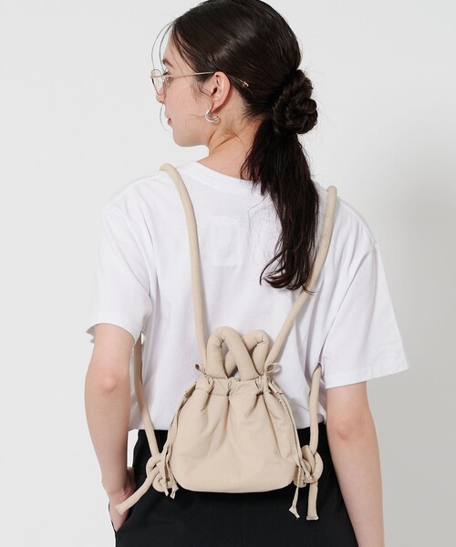 OLEND（オレンド）の「＜OLEND＞ONA MICRO ソフト ショルダーバッグ -3WAY-（ショルダーバッグ・レディース・コバルトブルー/ナチュラル/クリーム/ブラック/ライラック・FREE）」の4枚目の写真