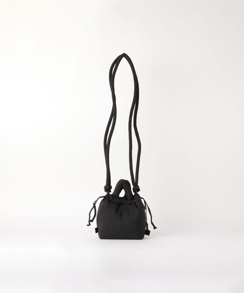 OLEND（オレンド）の「＜OLEND＞ONA MICRO ソフト ショルダーバッグ -3WAY-（ショルダーバッグ・レディース・コバルトブルー/ナチュラル/クリーム/ブラック/ライラック・FREE）」の2枚目の写真