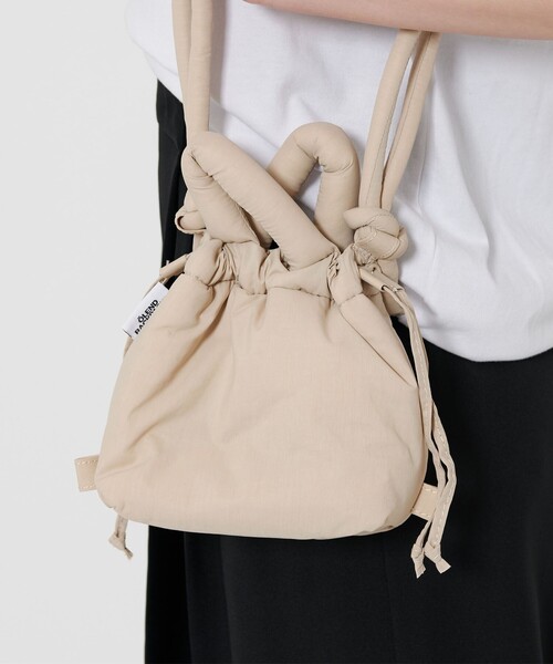 OLEND（オレンド）の「＜OLEND＞ONA MICRO ソフト ショルダーバッグ -3WAY-（ショルダーバッグ・レディース・コバルトブルー/ナチュラル/クリーム/ブラック/ライラック・FREE）」の8枚目の写真