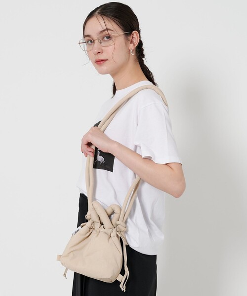 OLEND（オレンド）の「＜OLEND＞ONA MICRO ソフト ショルダーバッグ -3WAY-（ショルダーバッグ・レディース・コバルトブルー/ナチュラル/クリーム/ブラック/ライラック・FREE）」の9枚目の写真