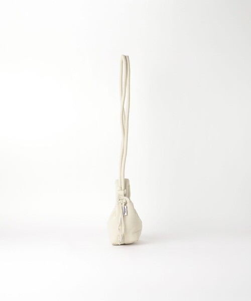 OLEND（オレンド）の「＜OLEND＞ONA MICRO ソフト ショルダーバッグ -3WAY-（ショルダーバッグ・レディース・コバルトブルー/ナチュラル/クリーム/ブラック/ライラック・FREE）」の13枚目の写真