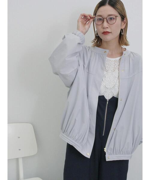 Samansa Mos2 blue（サマンサモスモスブルー）の「ドルマンギャザーブルゾン（ブルゾン・レディース・キナリ/ベージュ/グレー・F）」の4枚目の写真