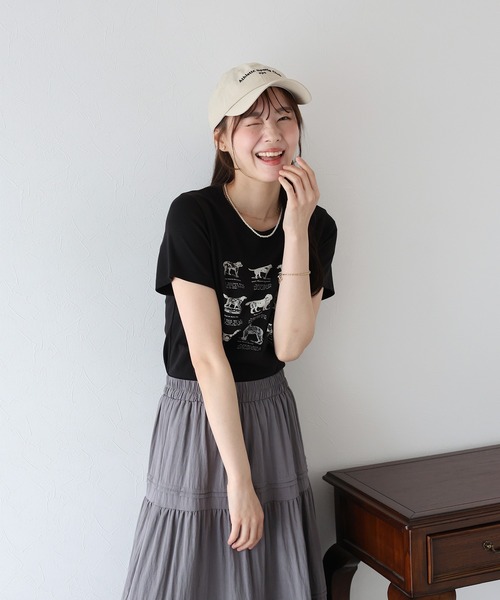BLUEEAST(ブルーイースト)の「DOGアソートプリント半袖Tシャツ(Tシャツ/カットソー・レディース・ホワイト/ブラック/ネイビー・MEDIUM)」の2枚目の写真