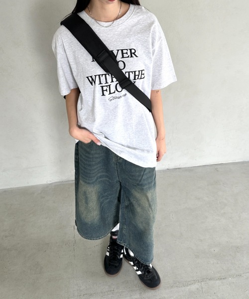 Bamm(バム)の「ワンショルダーナイロンボディバッグ(ボディバッグ/ウエストポーチ・レディース・ブラック/グレー・FREE)」の3枚目の写真