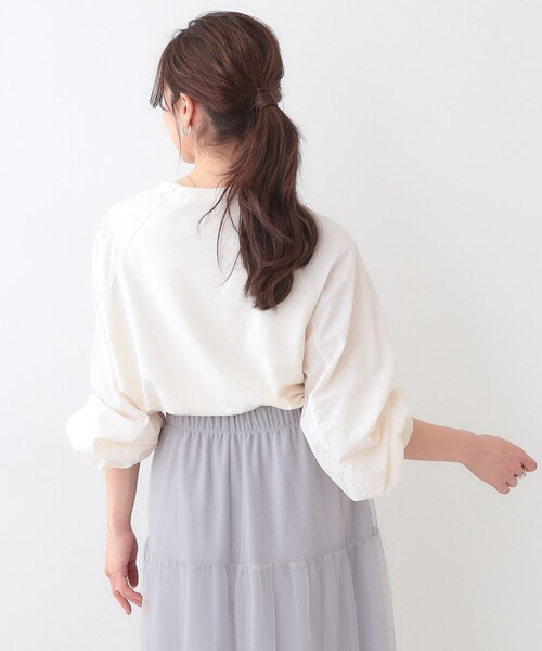 Cutie Blonde(キューティーブロンド)の「【洗える】季節の変わり目に ラグランナイロントップス(Tシャツ/カットソー・レディース・オフホワイト/チャコールグレー/カーキ・00)」の9枚目の写真