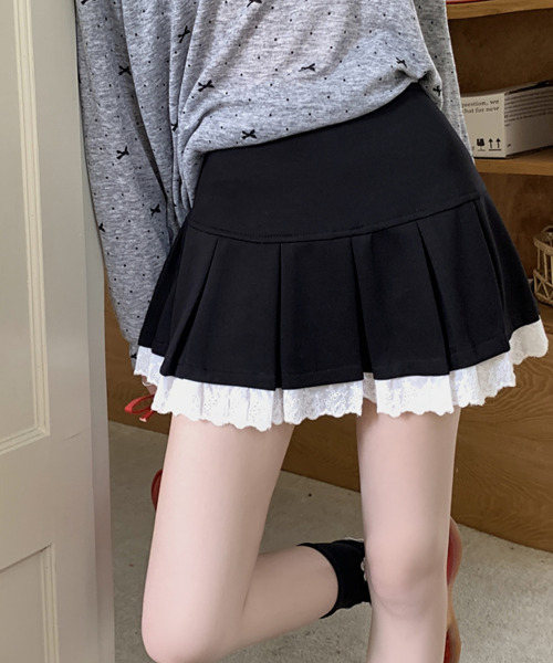 VIVID LADY(ビビッドレディー)の「プリーツ レース ミニスカート(スカート・レディース・ブラック/グレー・LARGE/MEDIUM/SMALL)」の4枚目の写真