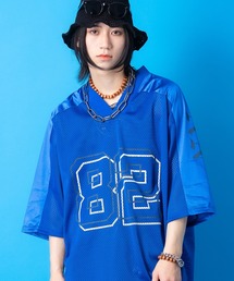 a.p.o.v. レイヤーナンバリング&フェルトロゴワッペンメッシュフットボールシャツ