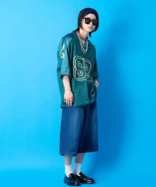 a.p.o.v.（エーピーオービー）の「a.p.o.v. レイヤーナンバリング＆フェルトロゴワッペンメッシュフットボールシャツ（Tシャツ/カットソー・メンズ・ブラック/ブルー/ピンク/グリーン/ホワイト・ONESIZE）」の17枚目の写真