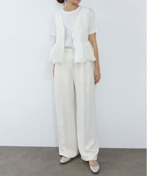 Marilyn Moon（マリリンムーン）の「フローティングジャガードラッフルベスト（ベスト・レディース・ブラック/ホワイト/ベージュ・FREE）」の8枚目の写真