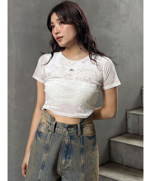 MURUA（ムルーア）の「クロップドシアーベロアTシャツ（Tシャツ/カットソー・レディース・ブラック/ブルー/マスタード/ホワイト・FREE）」の12枚目の写真