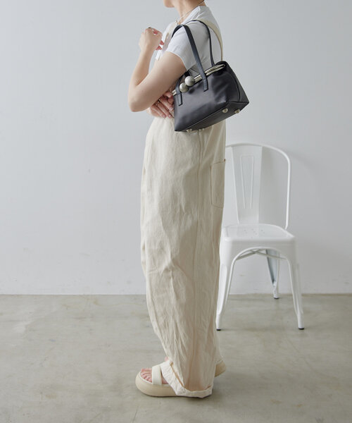 ear PAPILLONNER(イアパピヨネ)の「【kawa-kawa(カワカワ)】NO1512kuchiganeトートバッグM(トートバッグ・レディース・ブラック・FREE)」の18枚目の写真