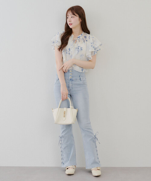 Another Branch olive des olive(アナザーブランチオリーブデオリーブ)の「【WEB先行予約】【SETUP対応】ぼかし花柄フレア袖ブラウス(シャツ/ブラウス・レディース・ブラウン/グレー/ブルー・FREE)」の22枚目の写真