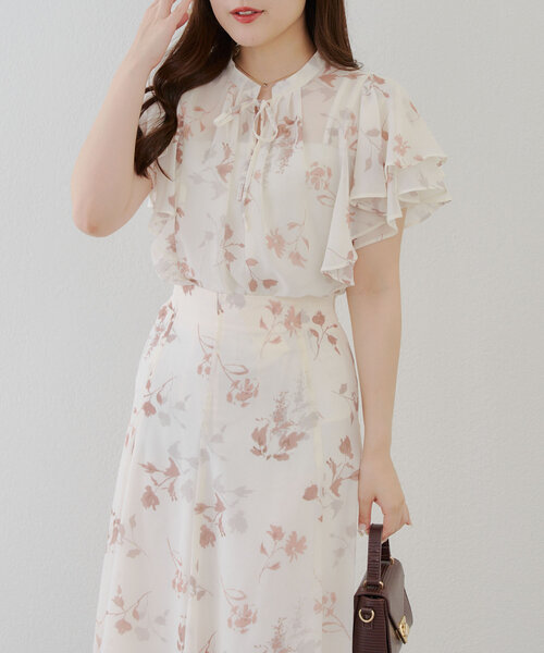 Another Branch olive des olive(アナザーブランチオリーブデオリーブ)の「【WEB先行予約】【SETUP対応】ぼかし花柄フレア袖ブラウス(シャツ/ブラウス・レディース・ブラウン/グレー/ブルー・FREE)」の13枚目の写真