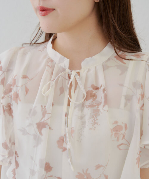 Another Branch olive des olive(アナザーブランチオリーブデオリーブ)の「【WEB先行予約】【SETUP対応】ぼかし花柄フレア袖ブラウス(シャツ/ブラウス・レディース・ブラウン/グレー/ブルー・FREE)」の6枚目の写真