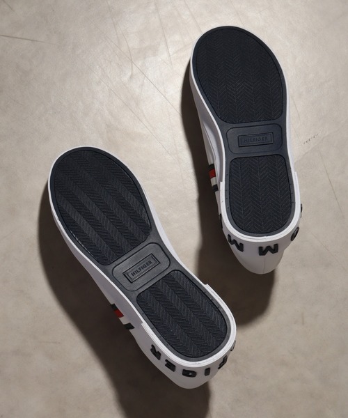 TOMMY HILFIGER（トミーヒルフィガー）の「【TOMMY HILFIGER/トミーヒルフィガー】tmRAMUS/シンセティックレザー ローカット ロゴスニーカー（スニーカー・メンズ・ホワイト・7.5/8/8.5/9）」の9枚目の写真