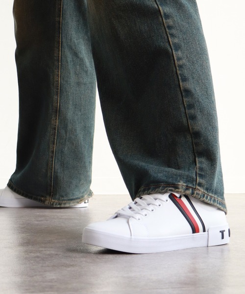 TOMMY HILFIGER（トミーヒルフィガー）の「【TOMMY HILFIGER/トミーヒルフィガー】tmRAMUS/シンセティックレザー ローカット ロゴスニーカー（スニーカー・メンズ・ホワイト・7.5/8/8.5/9）」の13枚目の写真