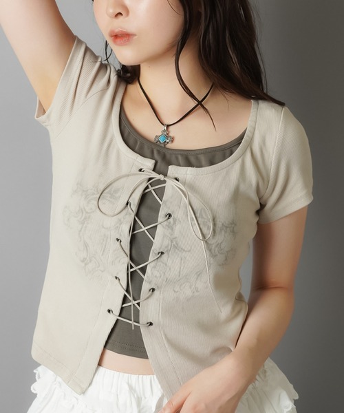 SPINNS(スピンズ)の「レイヤード風半袖カットソー/レースアップ/フェアリーグランジ/NEO森ガール(Tシャツ/カットソー・レディース・ブラック/ホワイト/ベージュ・ONESIZE)」の13枚目の写真