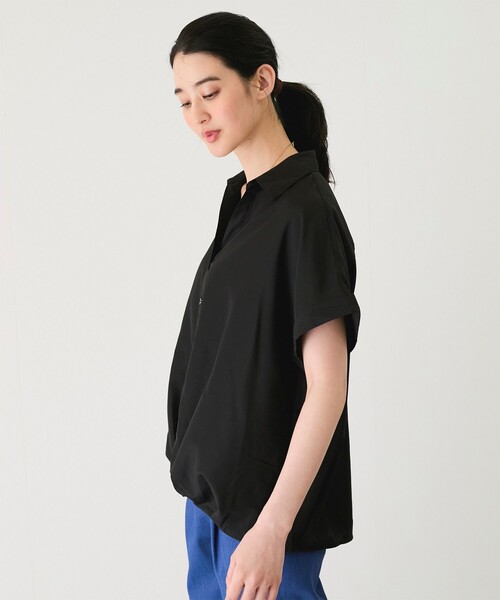 Jayro(ジャイロ)の「合繊タケノコタック入りブラウス(シャツ/ブラウス・レディース・ブラック/サックスブルー/ホワイト/ライトグリーン/グレー系その他・M)」の12枚目の写真