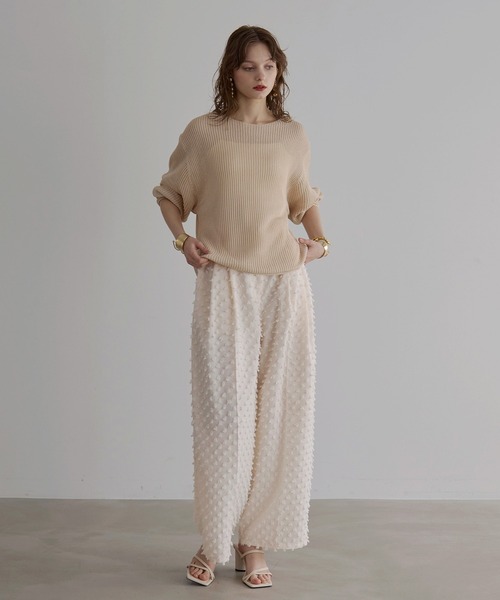 MIELI INVARIANT（ミエリインヴァリアント）の「Cubic Dobby Tuck Pants（その他パンツ・レディース・アイボリー・FREE）」の7枚目の写真